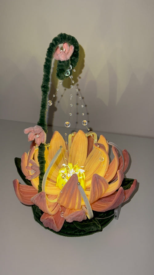 Lampe de chevet fleur de Lotus rose